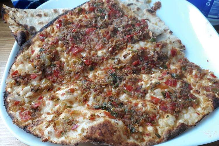 Istanbul Lahmacun Kebap Ruzgarlibahce Istanbul Zomato